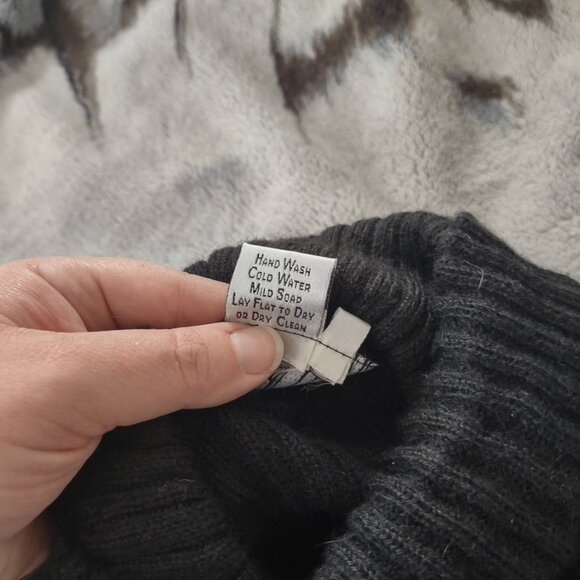 Peruvian Connection Turtleneck Womens L Black Baby Alpaca Bolivia Luxury - Picture 11 of 11